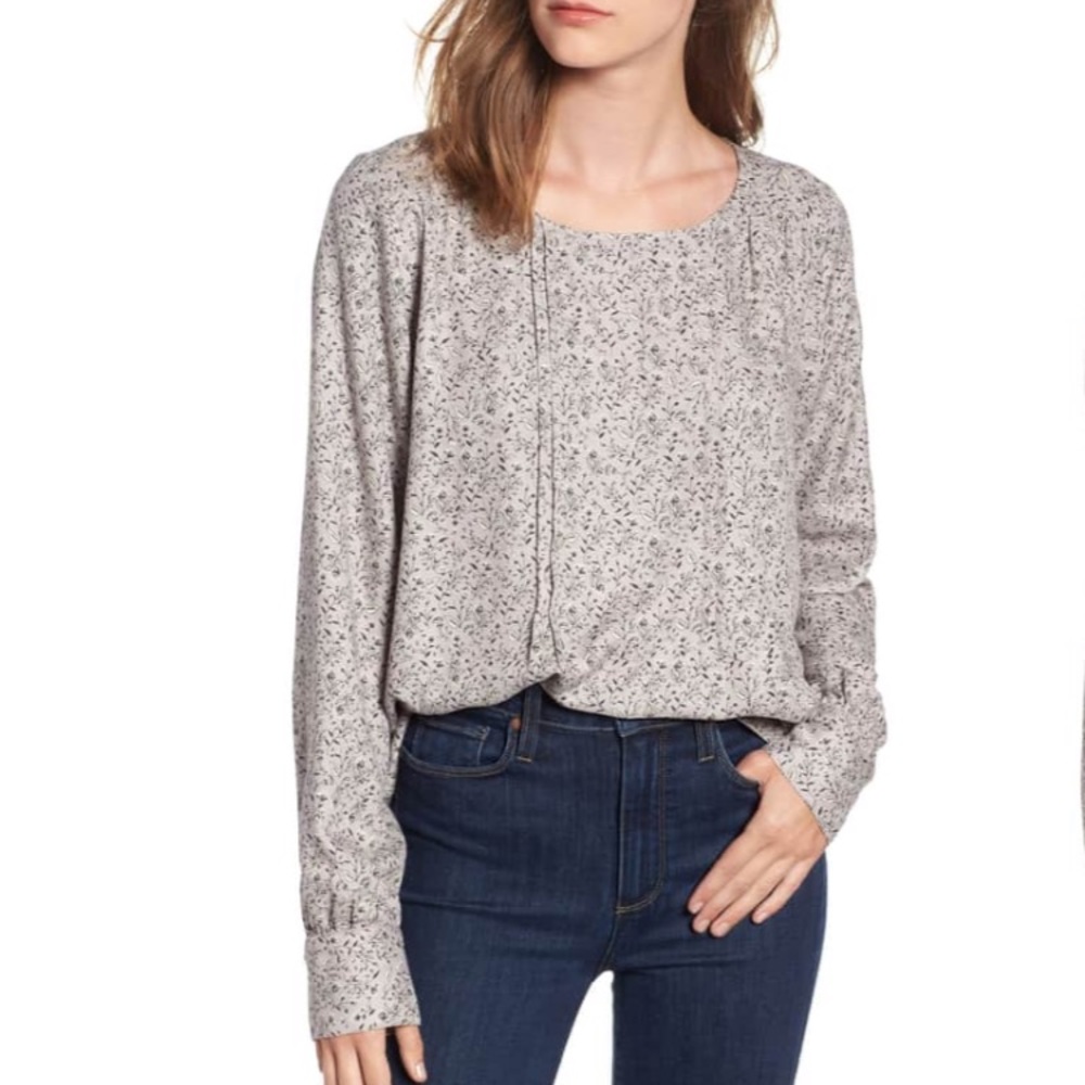 HINGE Nordstrom Print Pullover Blouse w/ Pleats
